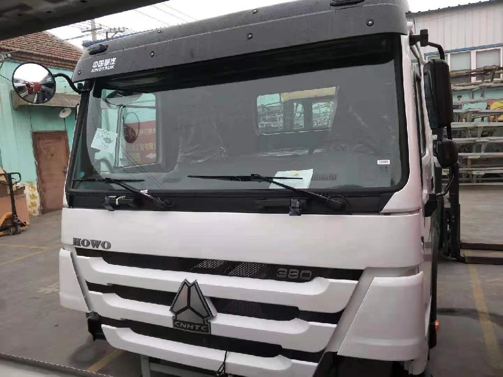 豪沃駕駛室 豪沃駕駛室