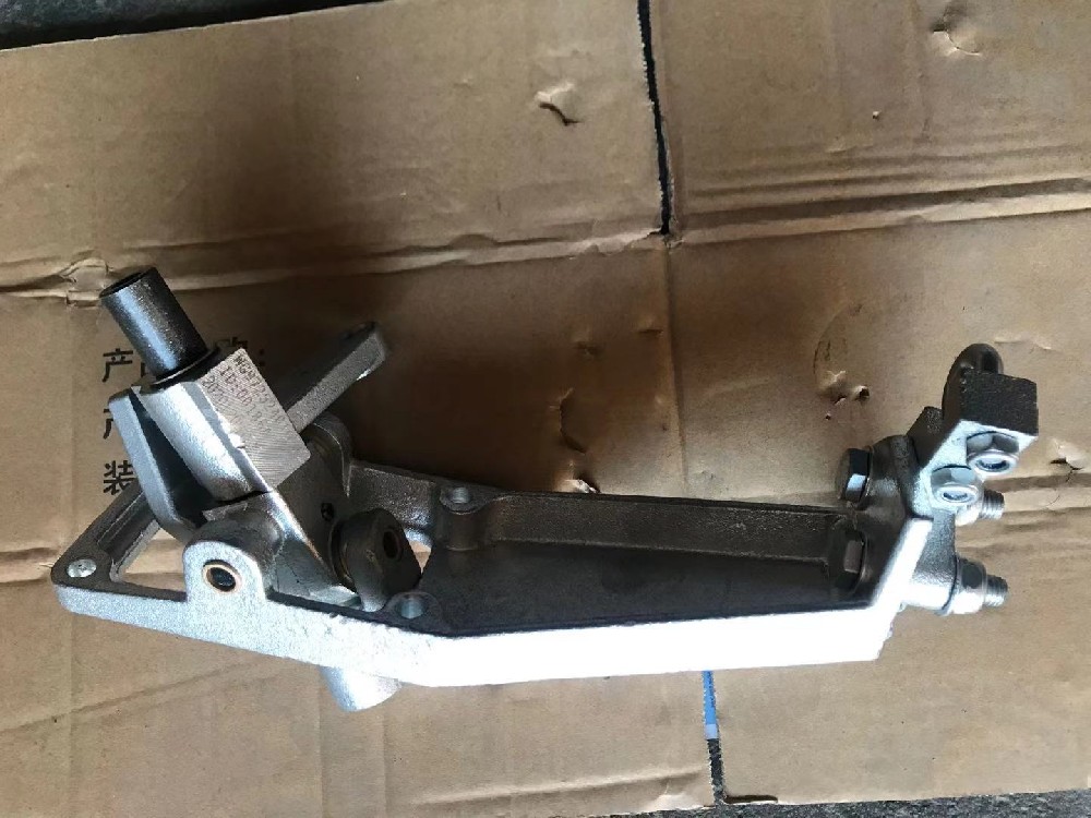 操縱機構 操縱機構