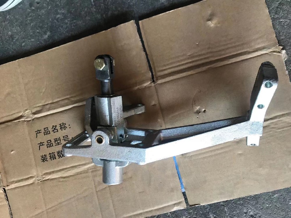 操縱機構 操縱機構